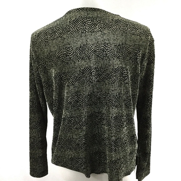 Rafael Petites Crinkle Button Front Top Petite Large Black - Picture 4 of 6